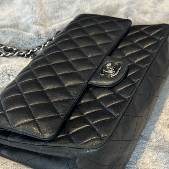 Chanel Classic Double Flap Black Lambskin - Picture 7 of 9